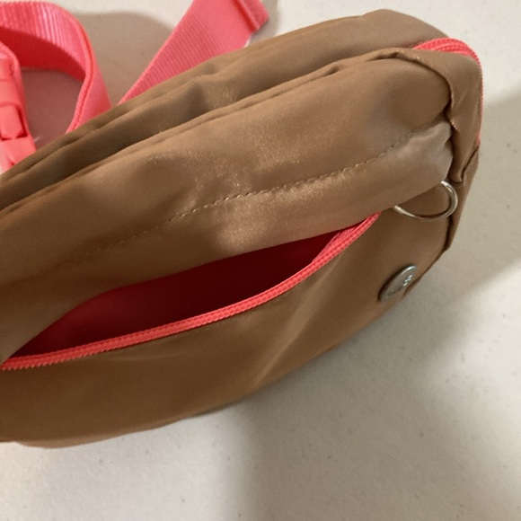 Unbranded New, Crossbody bag, Tan and Coral - Picture 5 of 11